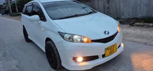 Toyota Wish 2012 White