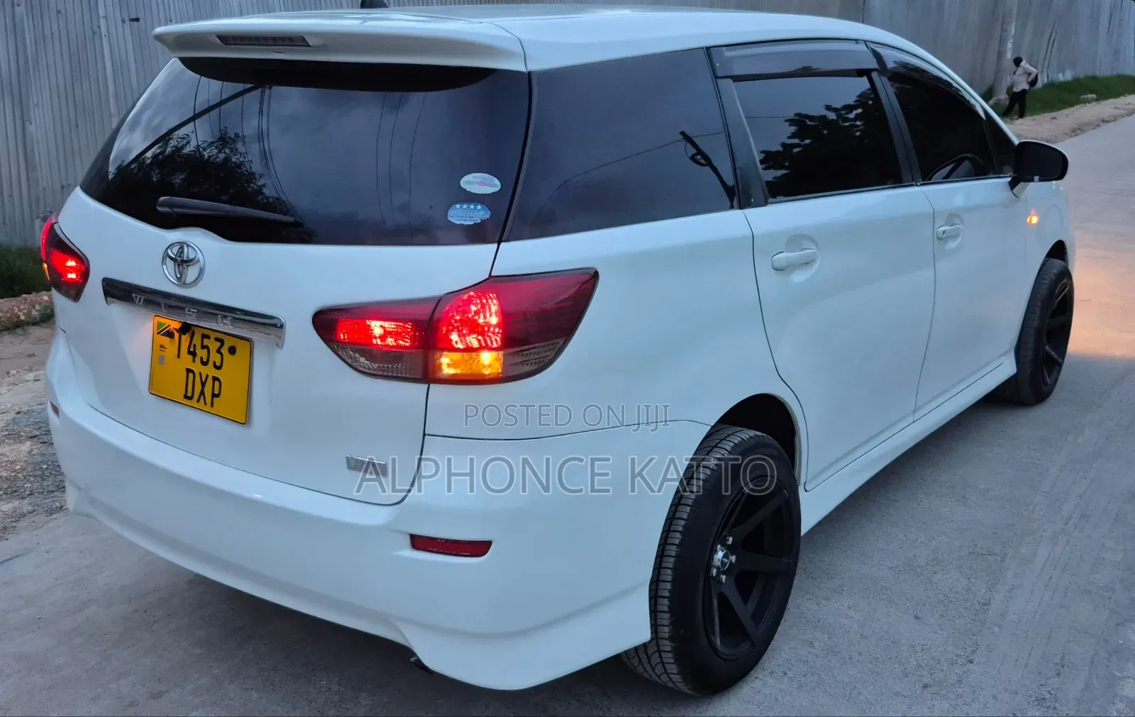 Toyota Wish 2012 White