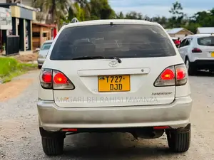 Toyota Harrier 2.4 4WD 2004 White