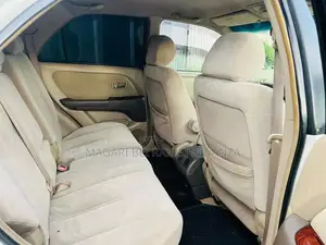 Toyota Harrier 2.4 4WD 2004 White