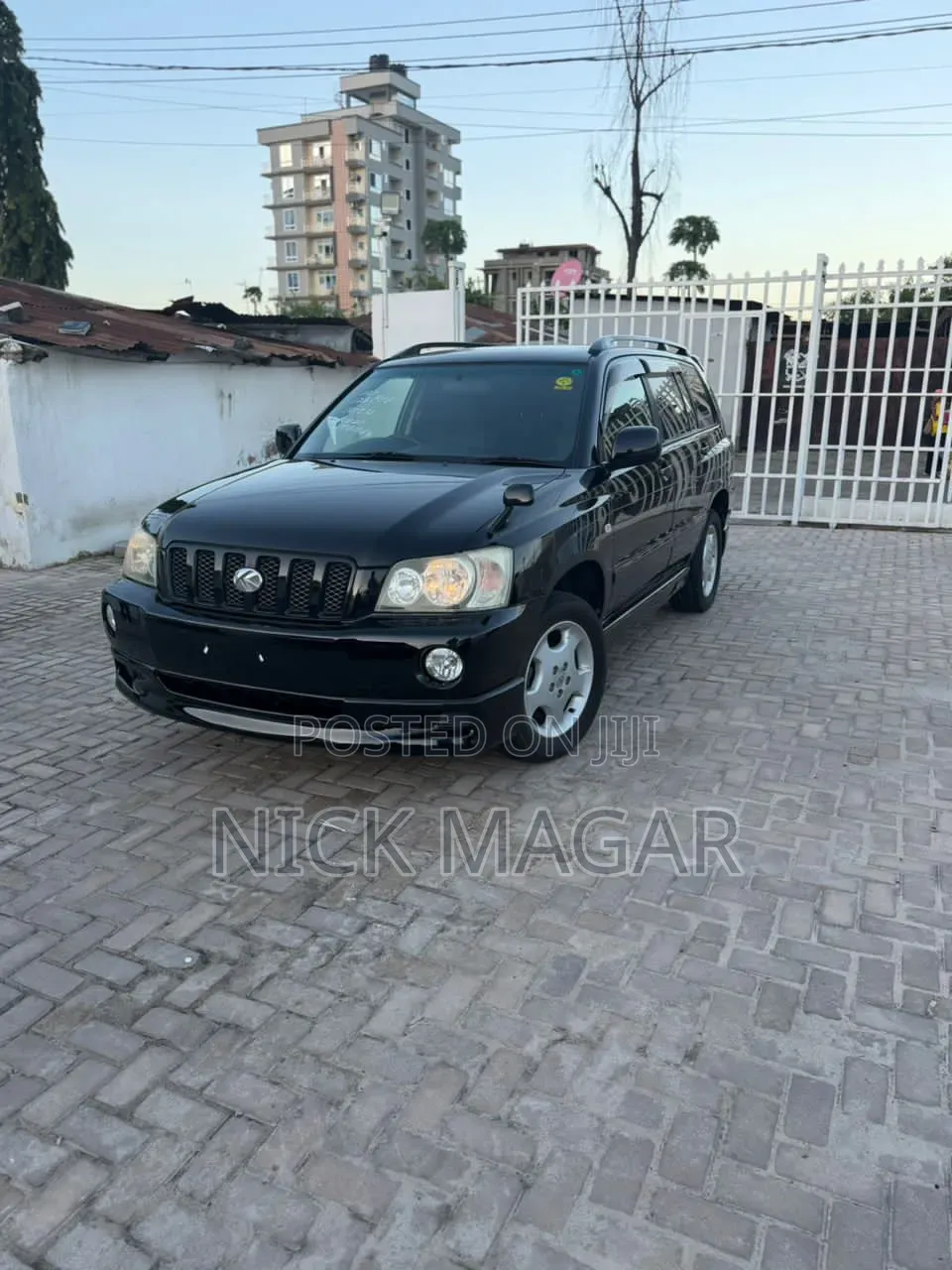 Toyota Kluger 2004 Black