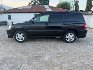 Toyota Kluger 2004 Black