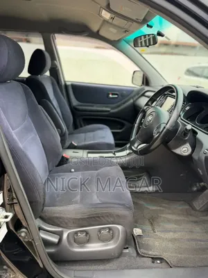 Toyota Kluger 2004 Black