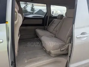 Toyota Alphard 2003 Silver