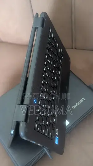 Laptop Lenovo 300e 4GB Intel SSHD (Hybrid) 128GB
