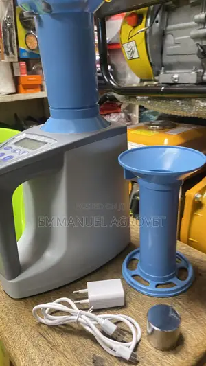 Moesture Tester