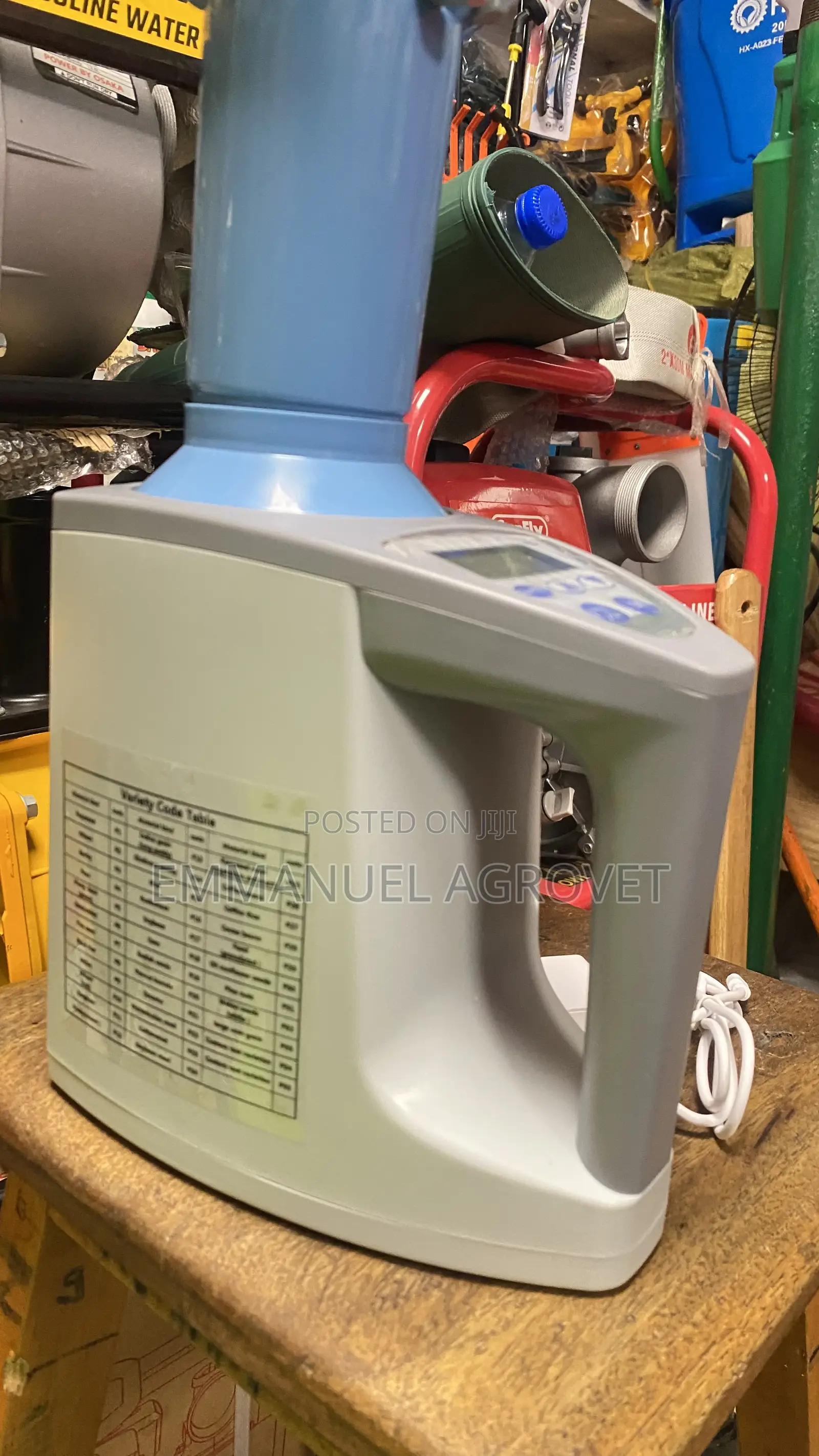 Moesture Tester