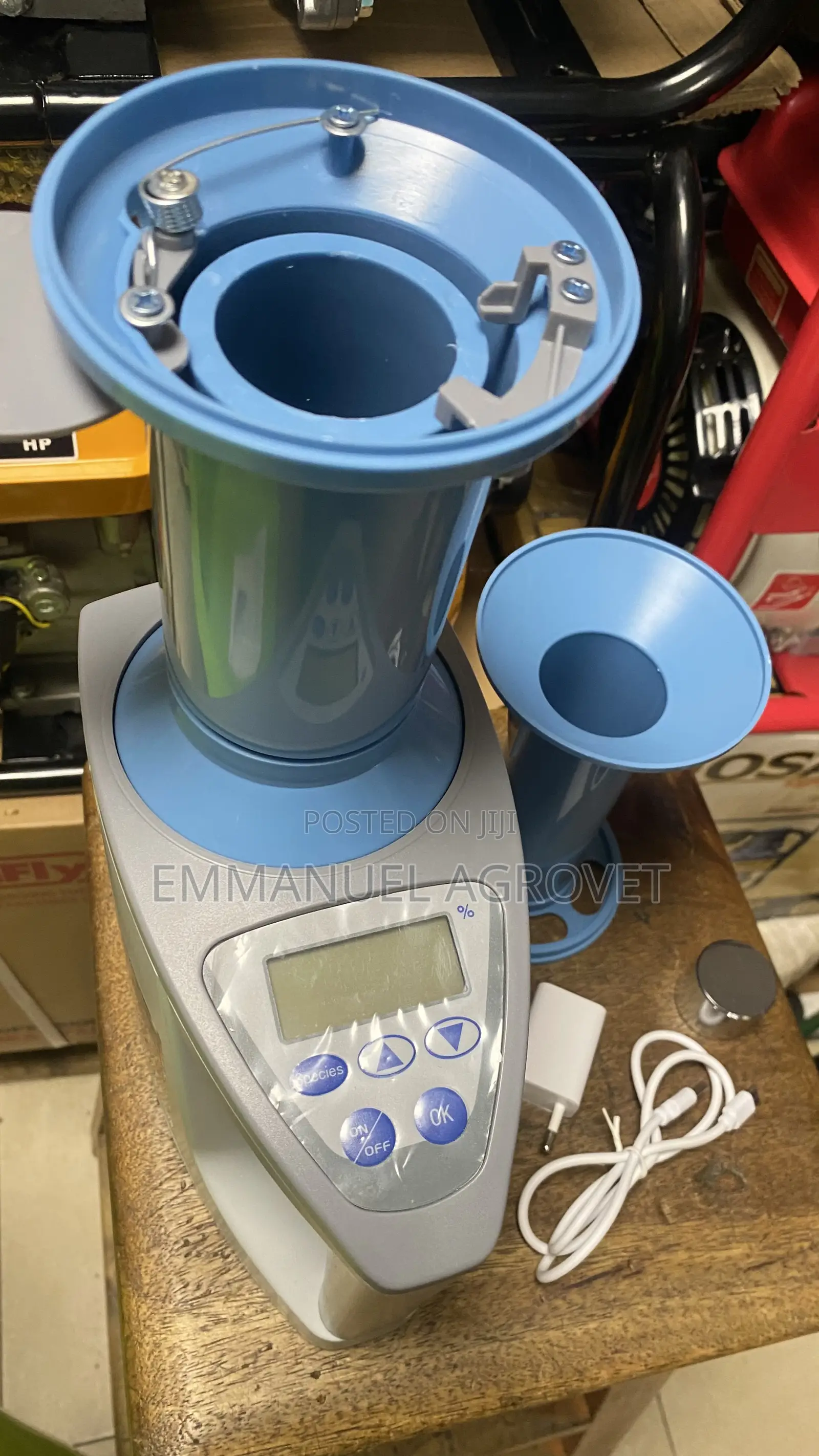Moesture Tester
