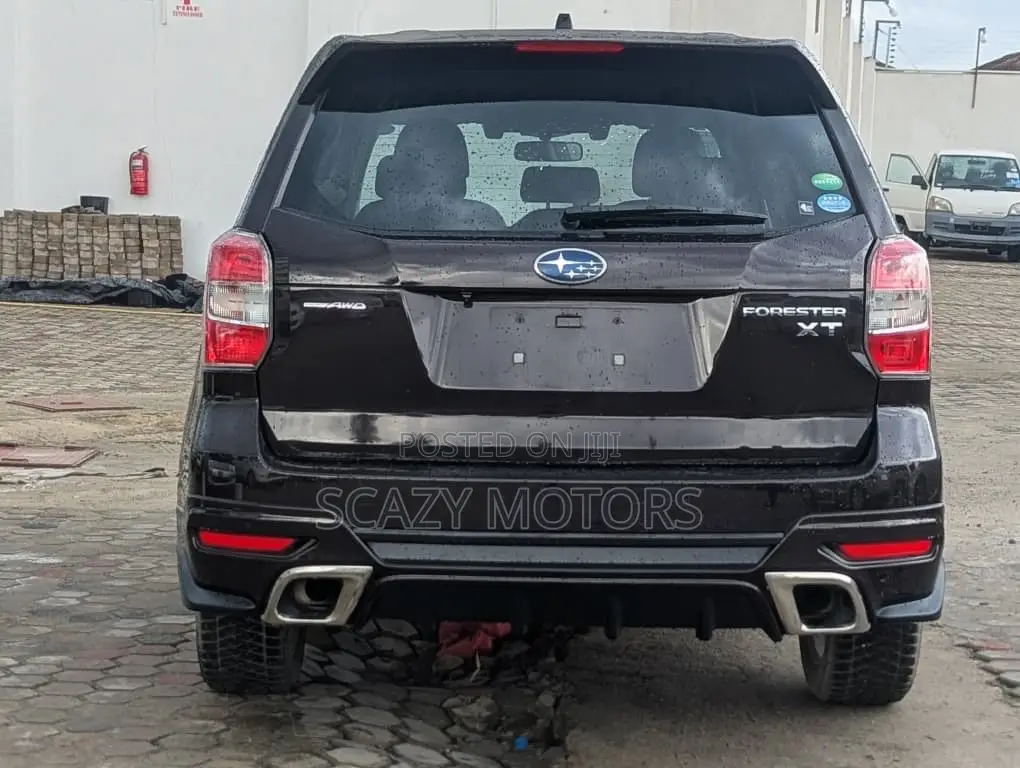 Subaru Forester 2012 Black