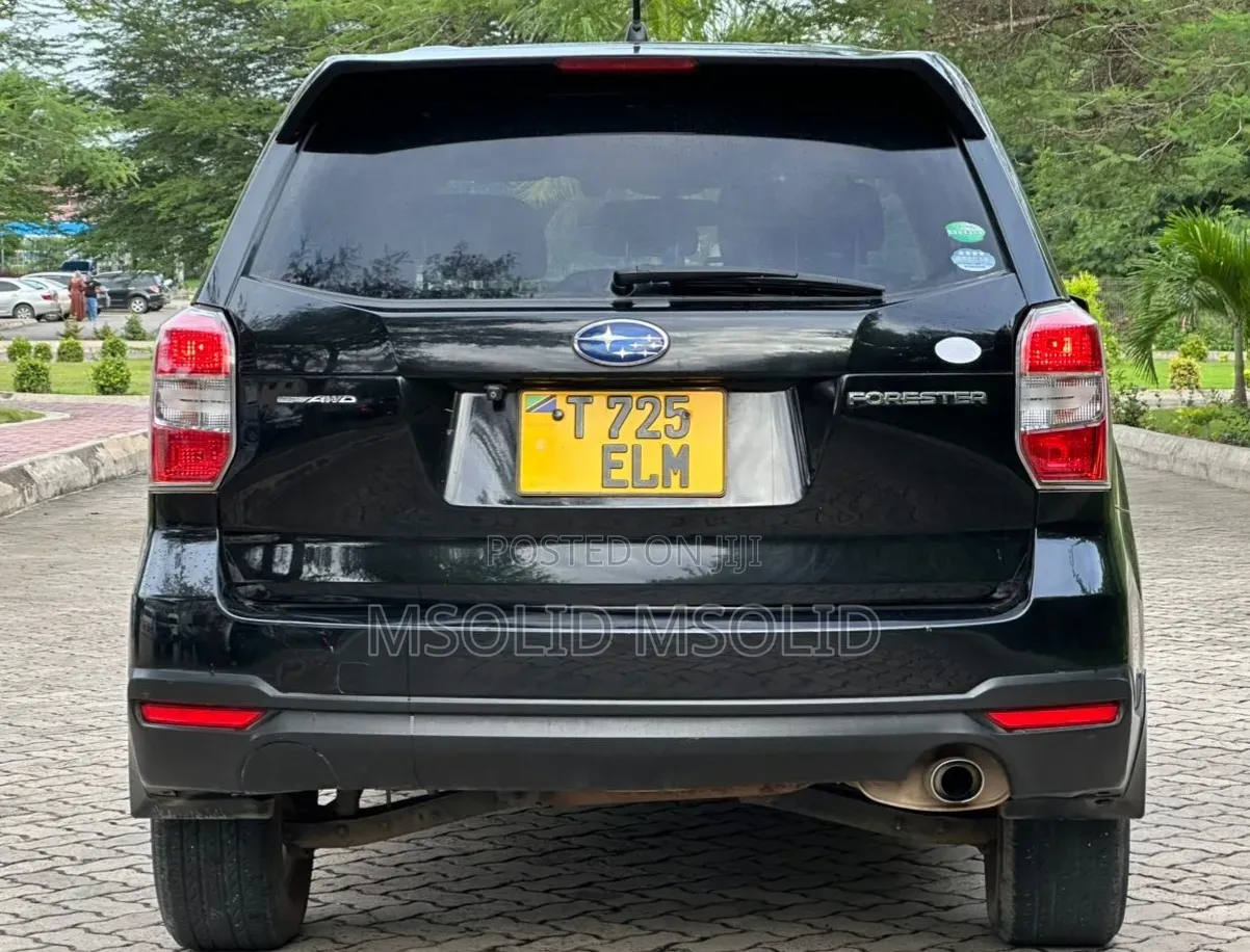 Subaru Forester 2014 Black