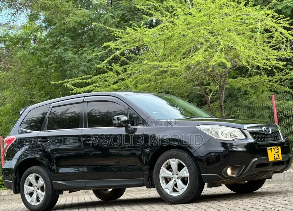 Subaru Forester 2014 Black
