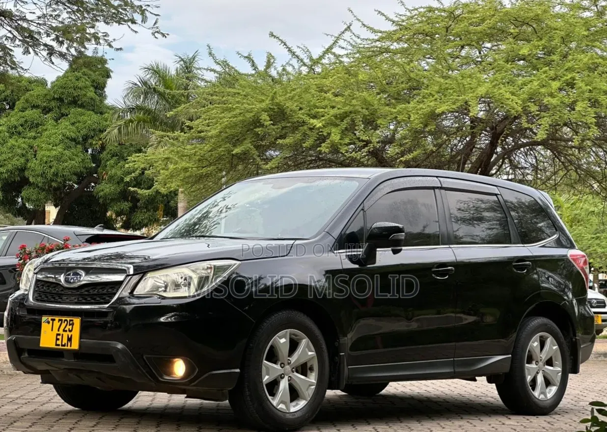 Subaru Forester 2014 Black