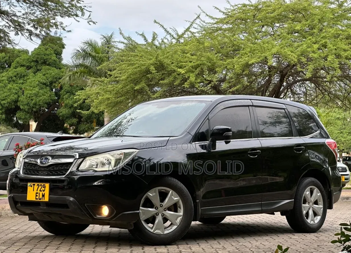 Subaru Forester 2014 Black