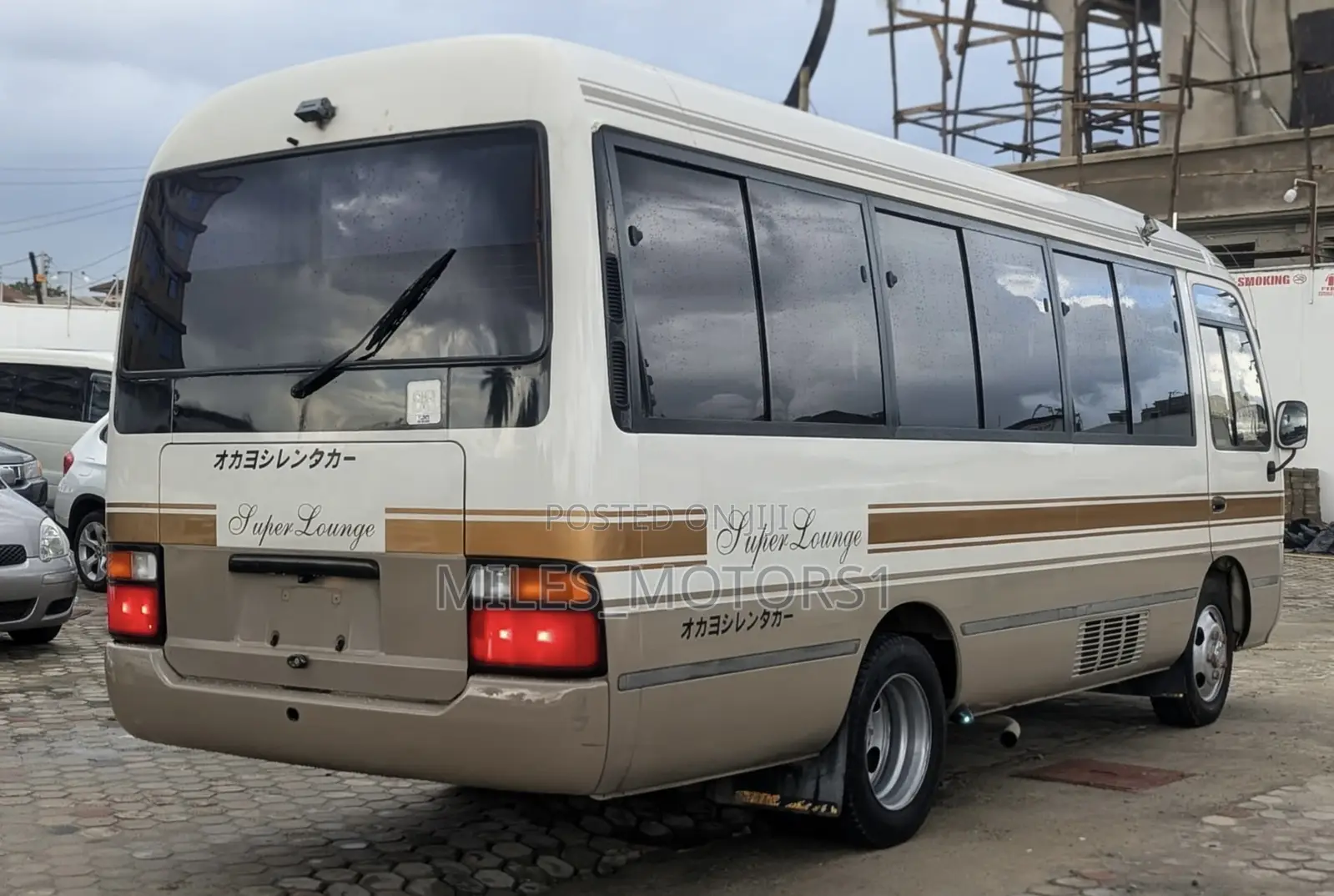 Toyota Coaster 2003 Beige