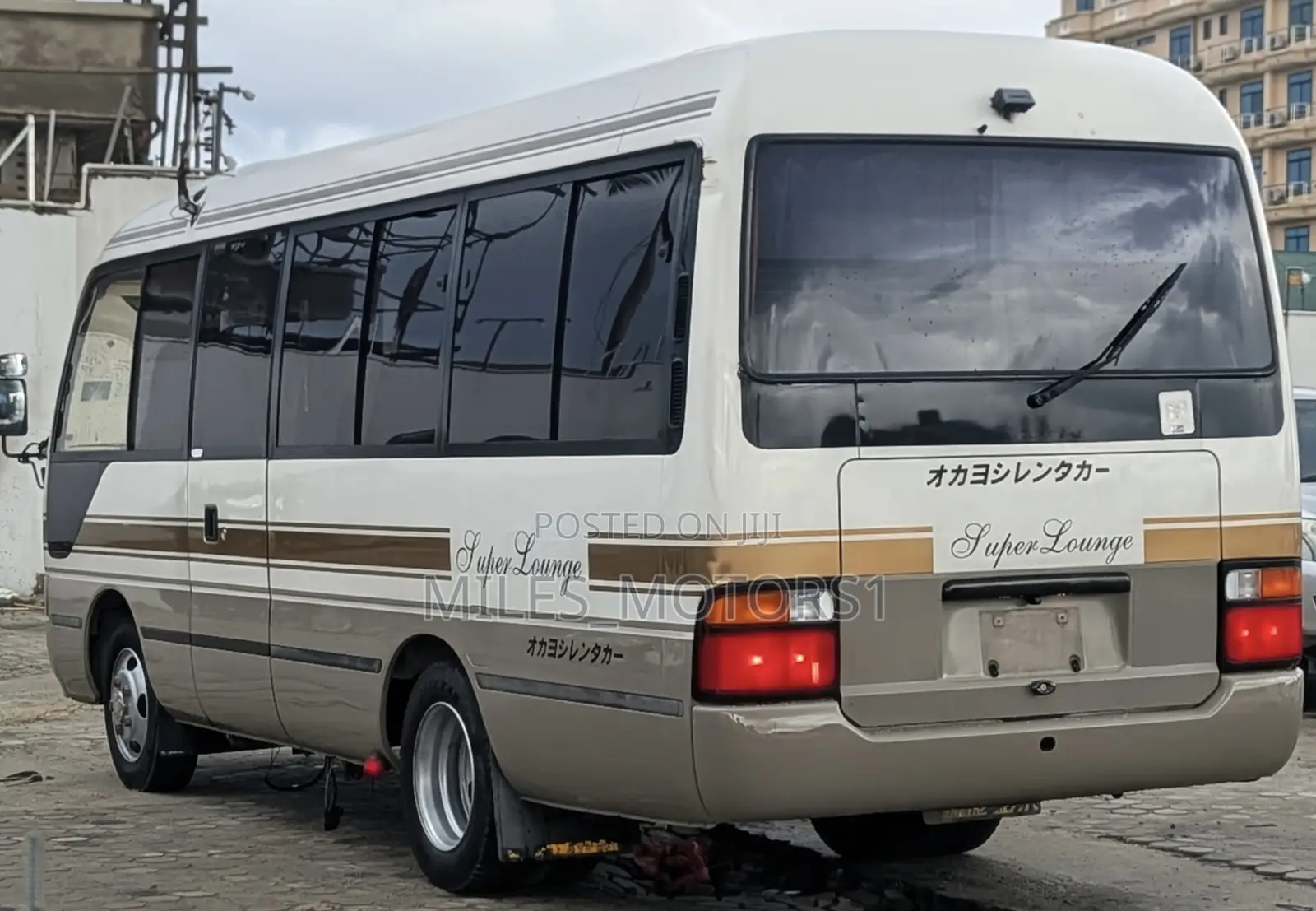 Toyota Coaster 2003 Beige