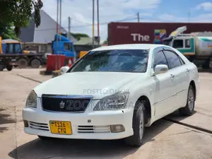 Toyota Crown 2003 Pearl