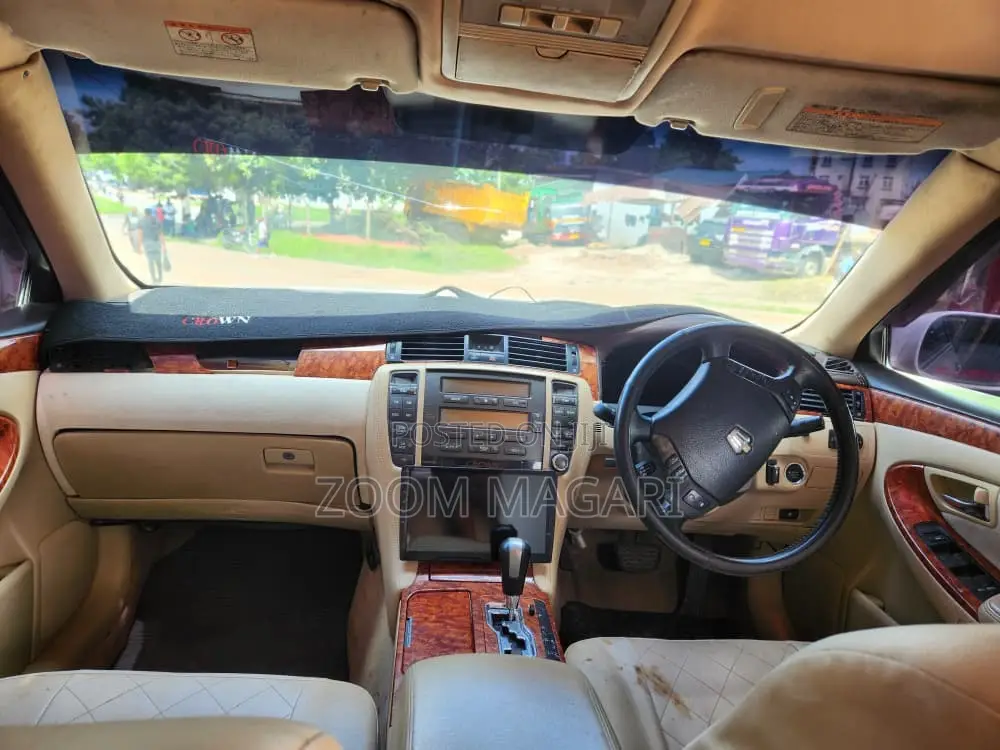 Toyota Crown 2003 Pearl