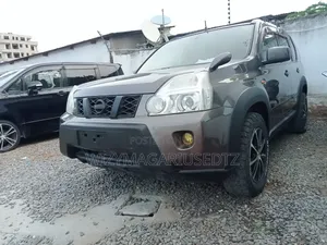 Nissan X-Trail 2009 Brown