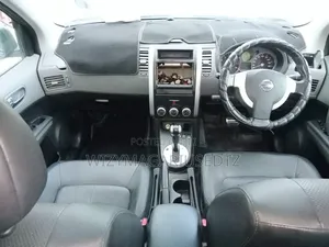 Nissan X-Trail 2009 Brown