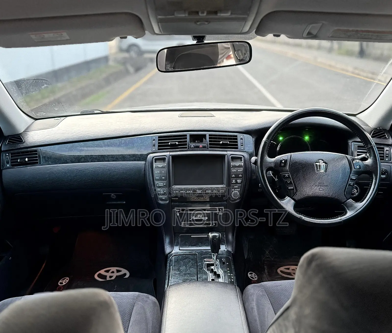 Toyota Crown 2007 White