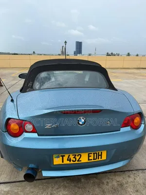 BMW Z4 2004 Blue