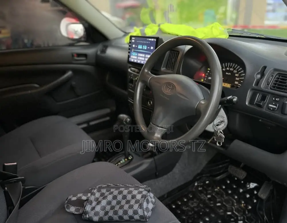 Toyota Probox 2004 Silver
