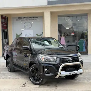 Toyota Hilux 2019 Black