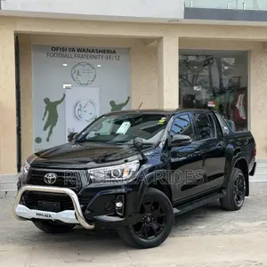 Toyota Hilux 2019 Black