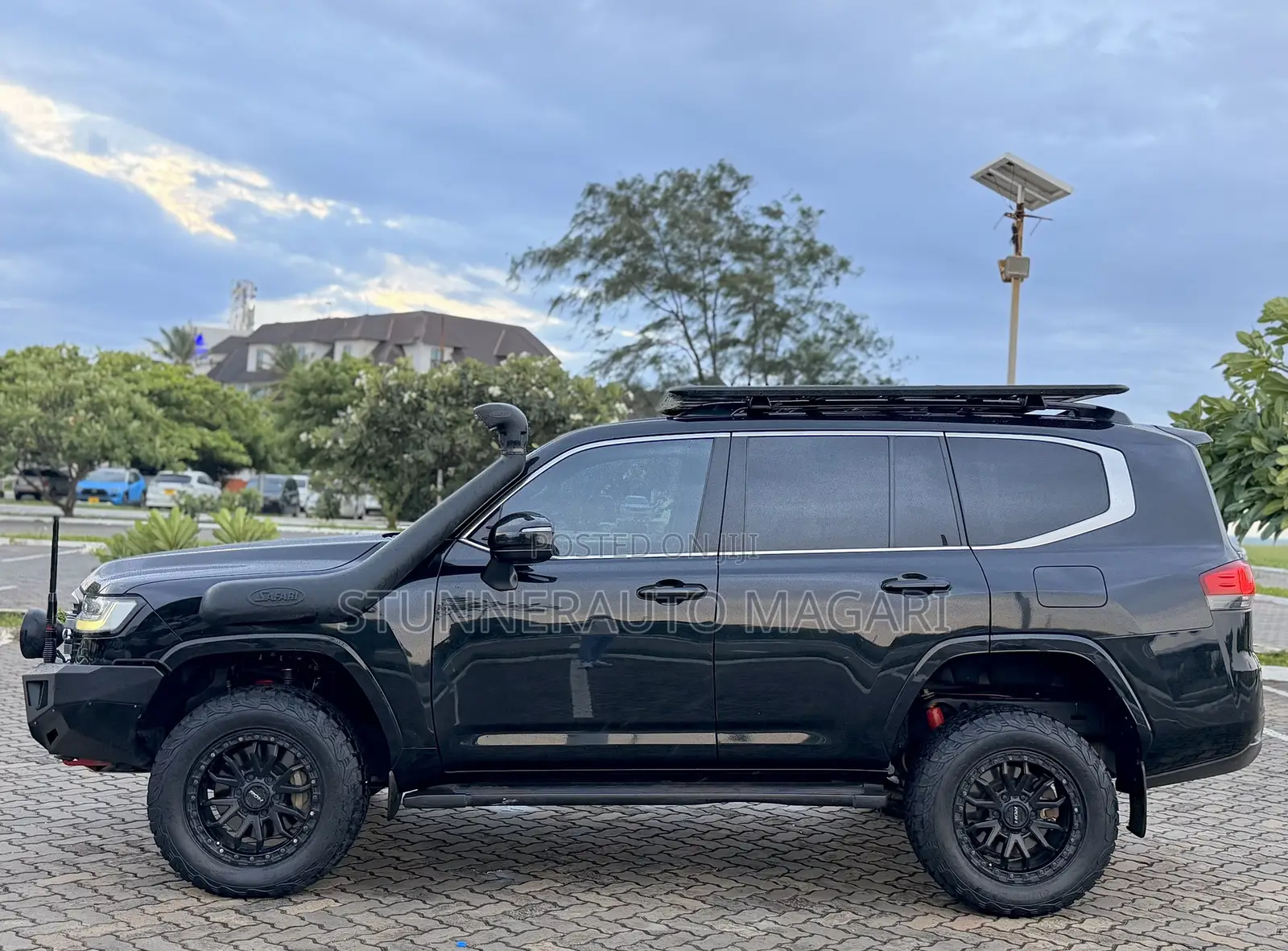 Toyota Land Cruiser 2024 Matt Black
