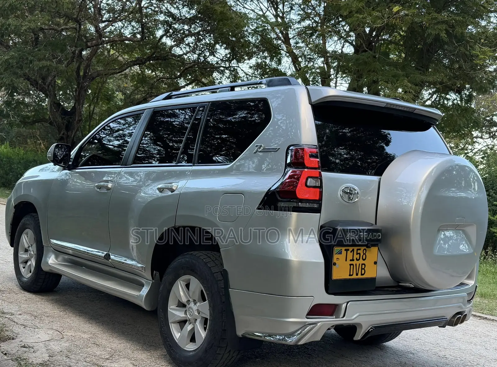 Toyota Land Cruiser Prado 2018 Gray