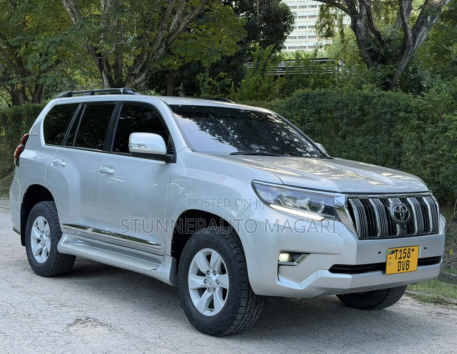 Toyota Land Cruiser Prado 2018 Gray