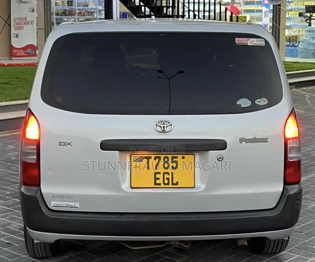 Toyota Probox 2004 Silver