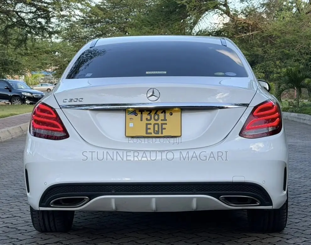 Mercedes-Benz C-Class 2014 Pearl
