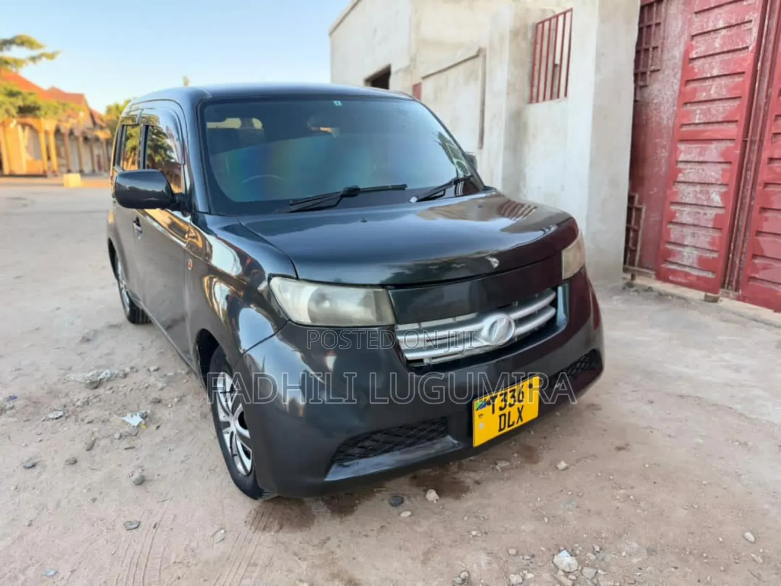 Toyota bB 2005 Blue