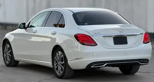 Mercedes-Benz C-Class 2015 White