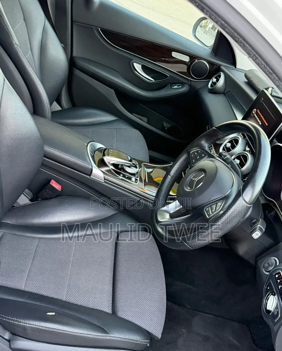 Mercedes-Benz C-Class 2015 White