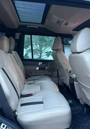 Land Rover Discovery 2014 Gray