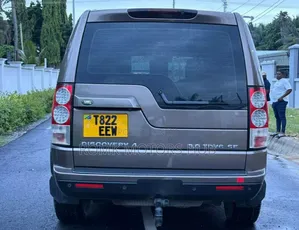 Land Rover Discovery 2014 Gray