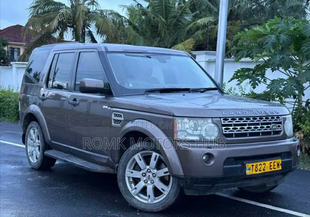 Land Rover Discovery 2014 Gray