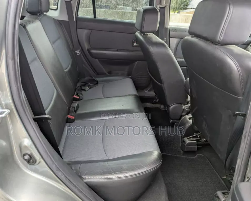 Mazda Verisa 2011 Gray