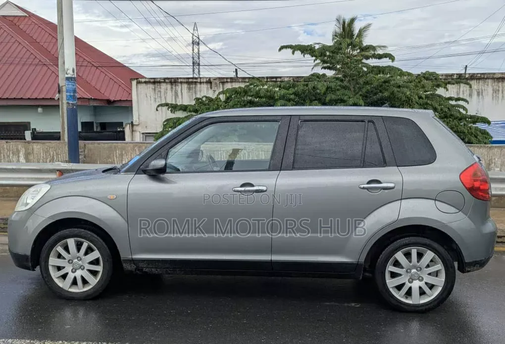 Mazda Verisa 2011 Gray