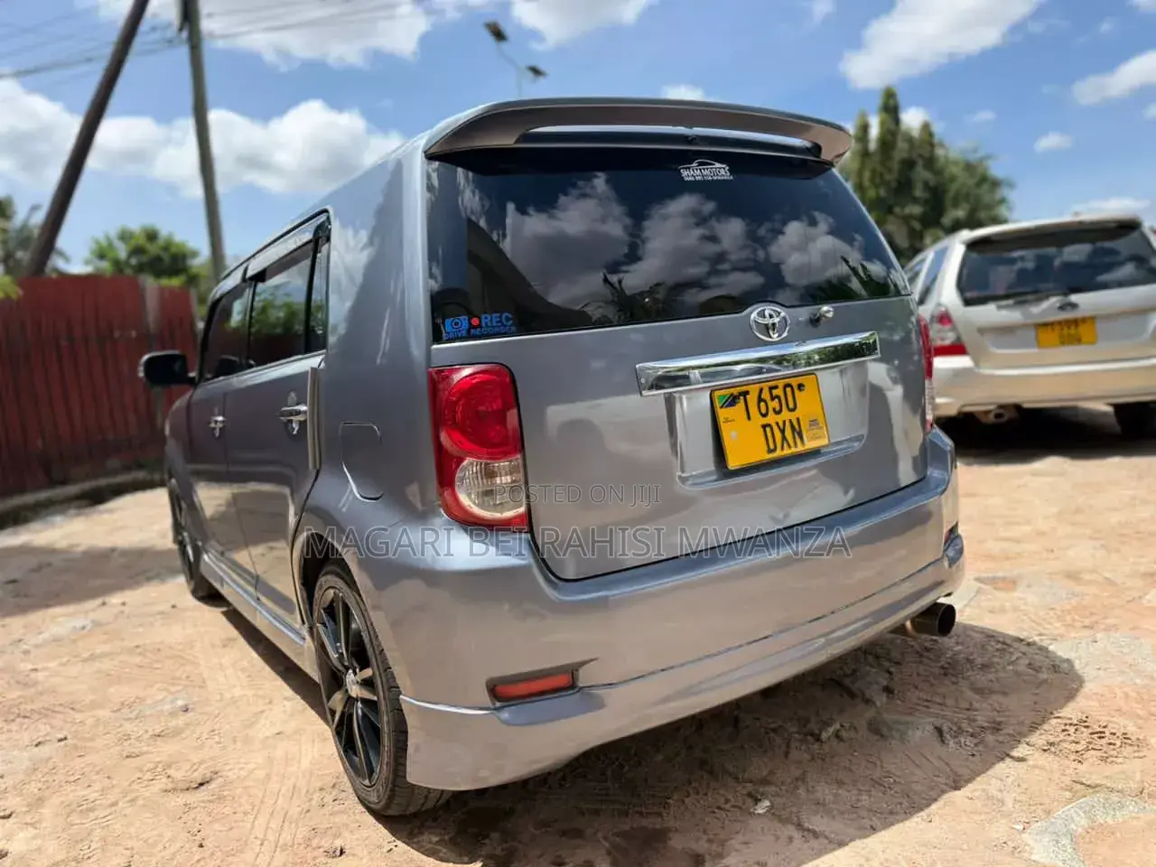 Toyota Corolla Rumion Hatchback 1.5 FWD 2014 Gray