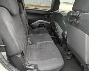 Mitsubishi Outlander 2008 White