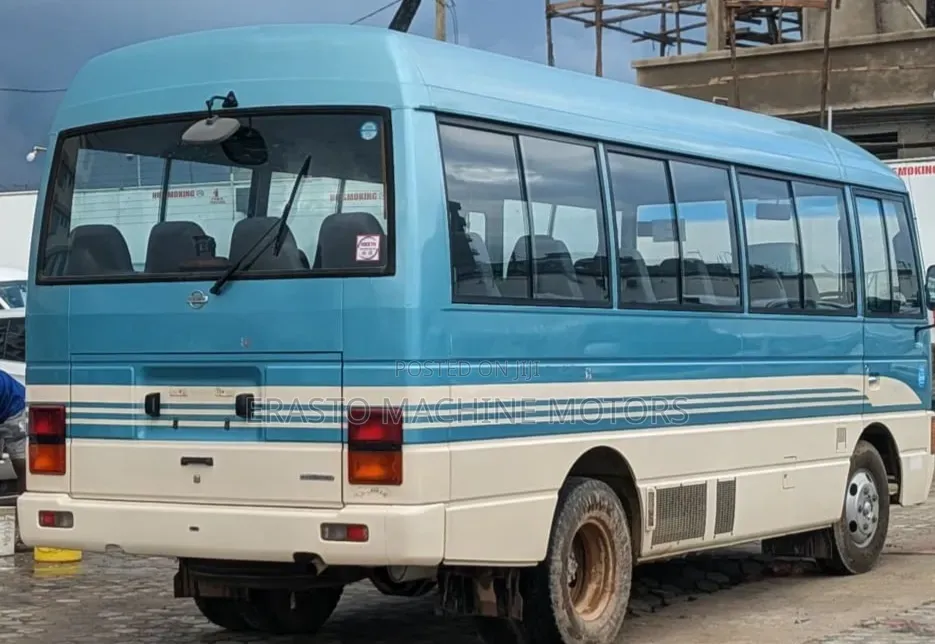 Nissan Civilian 2002 Green