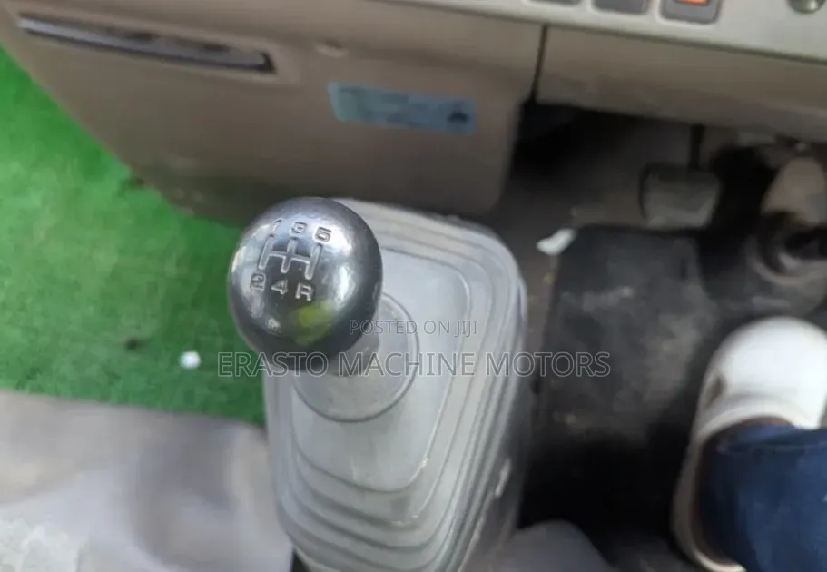 Nissan Civilian 2002 Green