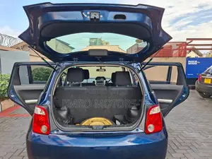 Toyota IST 2005 Blue
