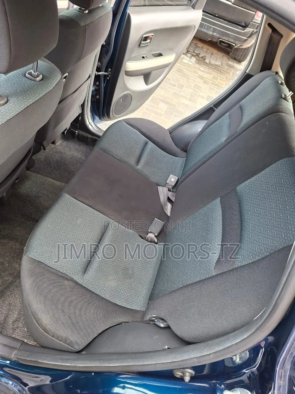 Toyota IST 2005 Blue