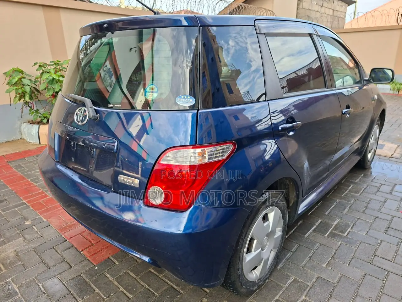 Toyota IST 2005 Blue