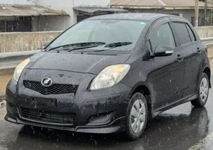 Toyota Vitz 2010 Black