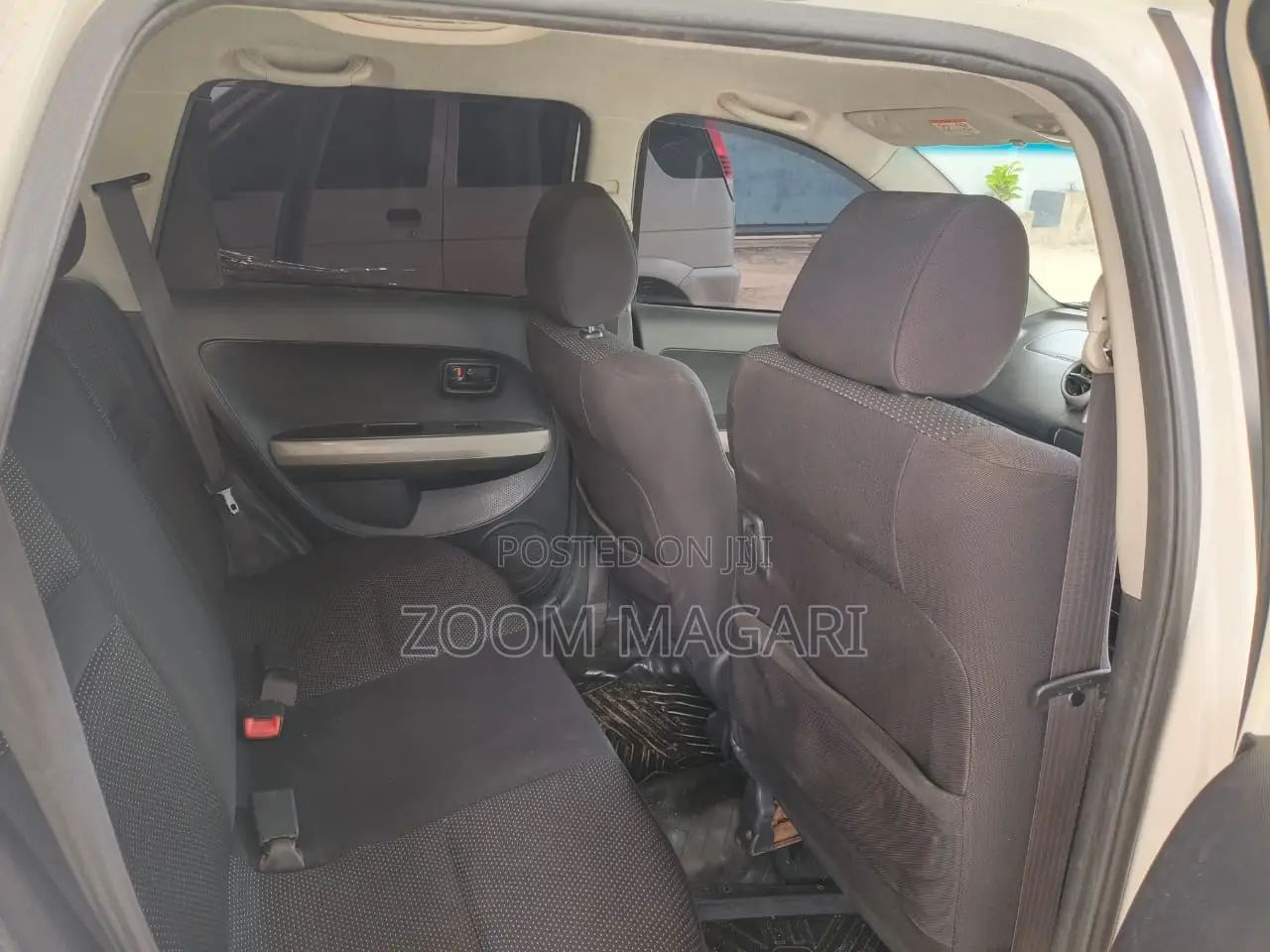 Toyota IST 2006 Pearl